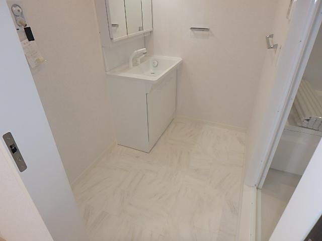 �y���ʏ��z�@