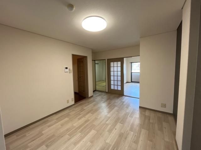 �y���̑������E�X�y�[�X�z�@