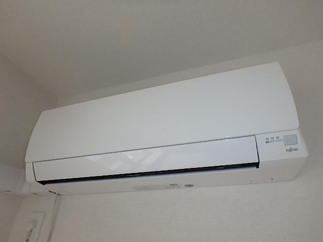 �y���̑��ݔ��z�@